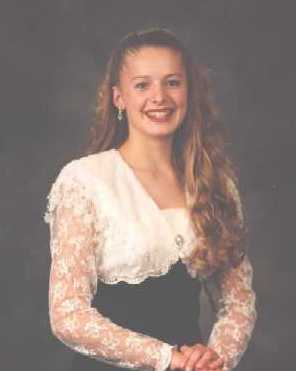 Anne's Highschool Senior portrait